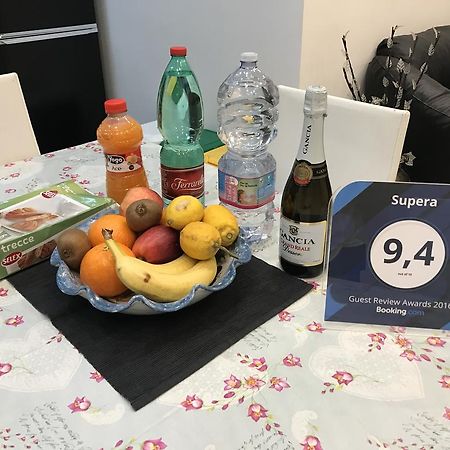 Supera Napoli Apartment מראה חיצוני תמונה