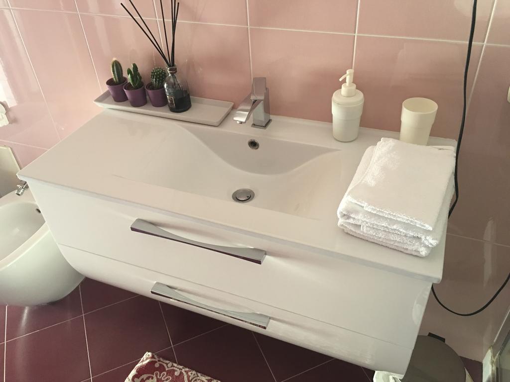 Supera Napoli Apartment מראה חיצוני תמונה