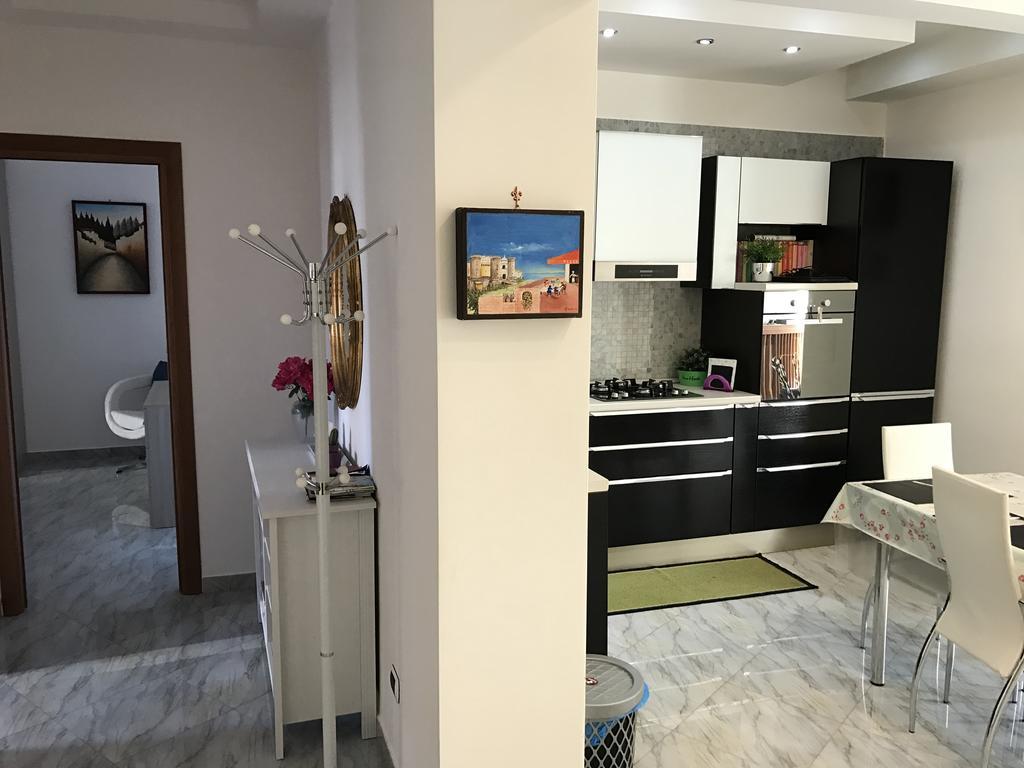 Supera Napoli Apartment מראה חיצוני תמונה